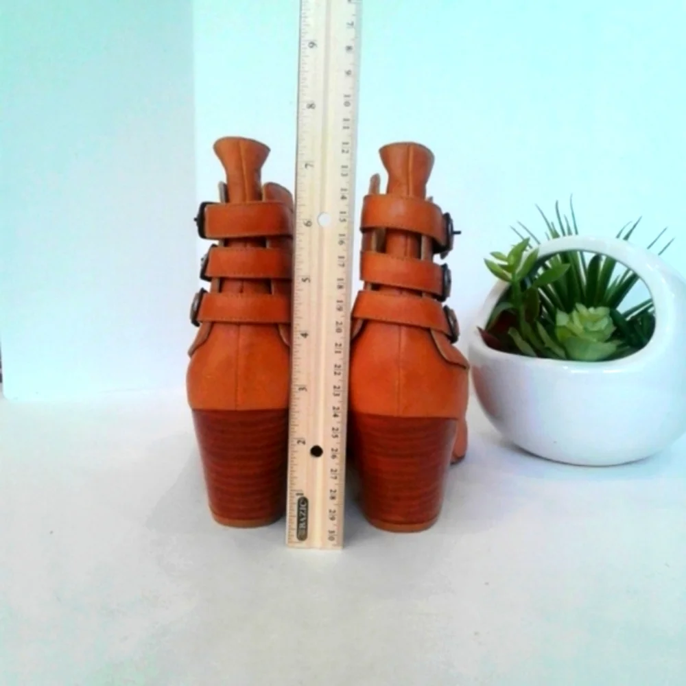 Fortress of Inca brown-orange  ankle boots block heel